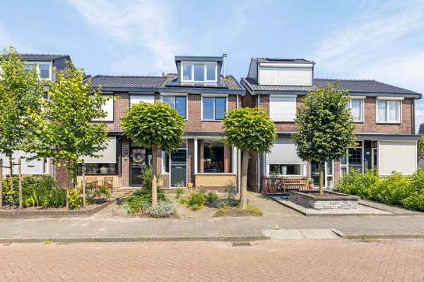 Woning Parallelweg 97 Veenendaal