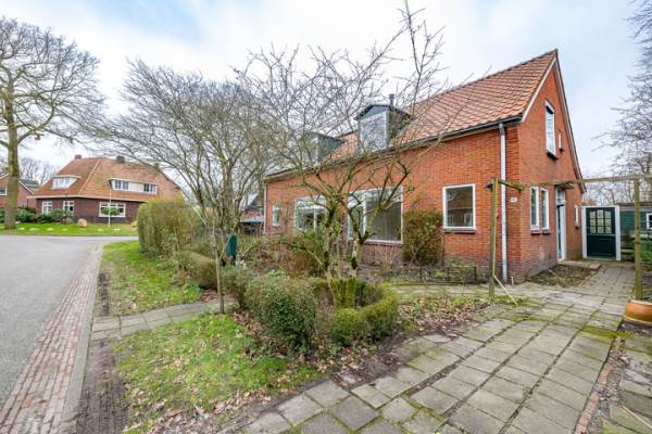Woning Zuiderstraat 5 Noordlaren
