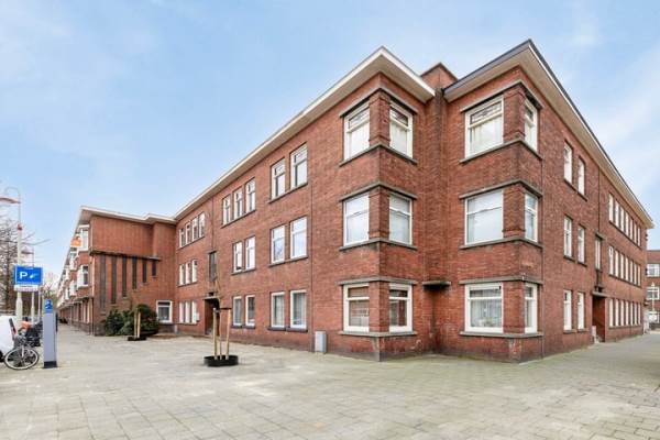 Woning Van Zeggelenlaan 341 Den Haag