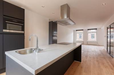 Woning Prins Hendrikstraat 102A Den Haag