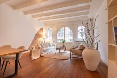 Woning Spuistraat 74B Amsterdam