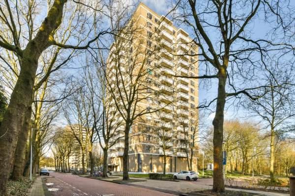 Woning Nachtwachtlaan 247 Amsterdam