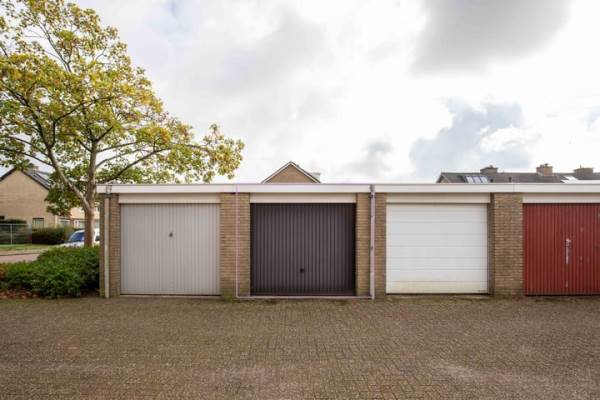 Garage Sportveldweg 67B Nieuw-Vennep