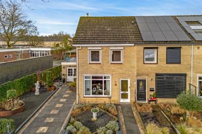 Woning Lange Dam 15 Urk