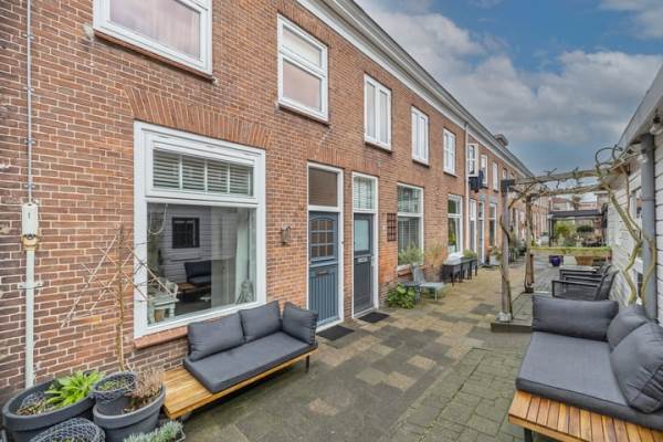 Woning Leeuwenhofje 22 Gorinchem