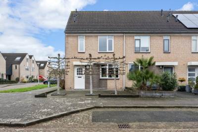 Woning Vlierbeshof 14 Papendrecht
