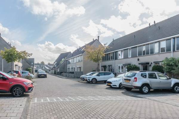 Woning Clara Wichmannstraat 7 Spijkenisse