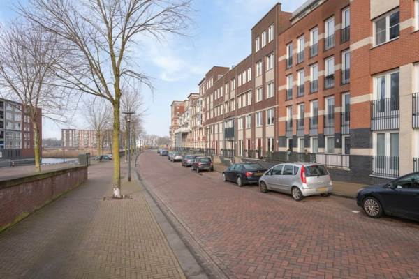 Woning Kanaalboulevard 28 Helmond