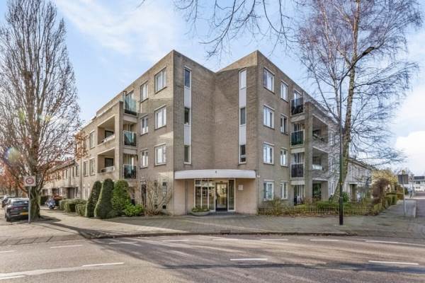 Woning Bertus van Akenlaan 26 Voorschoten
