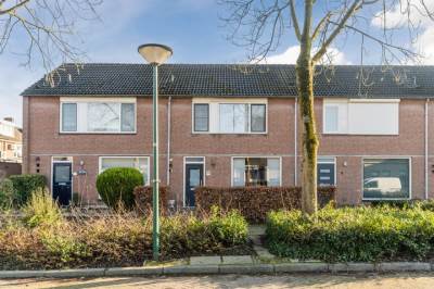 Woning Dokter A.Hoynck van Papendrechtstraat 73 Bergeijk