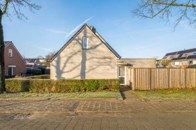 Woning Zwanenweide 12 Houten