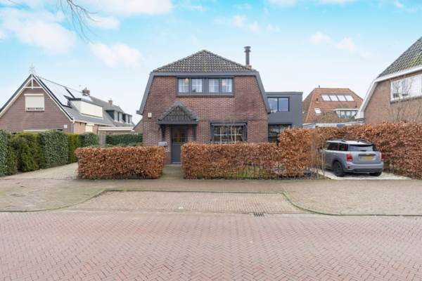 Woning Zeeweg 28 Huizen