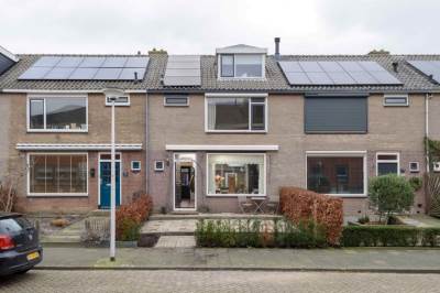 Woning Koolmeesstraat 10 Bleskensgraaf ca