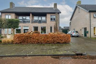 Woning Riekeschot 14 Ulvenhout (Gem. Breda)