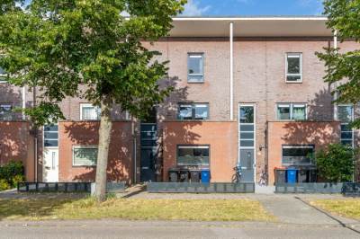 Woning A. Roland Holststraat 95 Almere