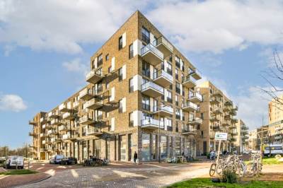 Woning Nida Senffstraat 201 Amsterdam