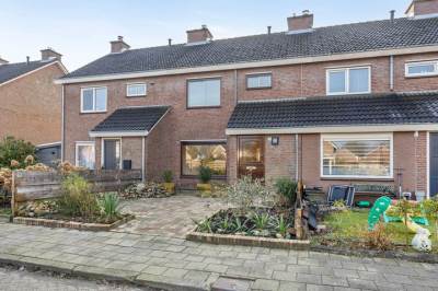 Woning Carry van Bruggenstraat 11 Smilde
