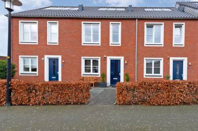 Woning Dokter van de Kolkstraat 28 Nijkerkerveen