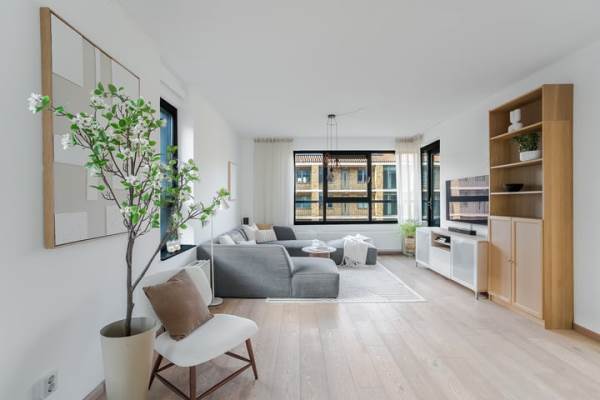 Woning Derkinderenstraat 166 Amsterdam