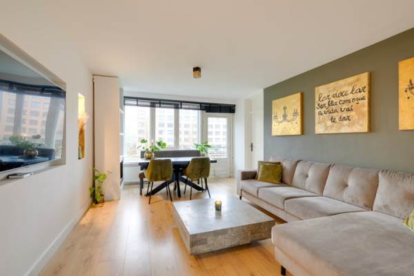 Woning Gravin Juliana van Stolberglaan 123 Leidschendam