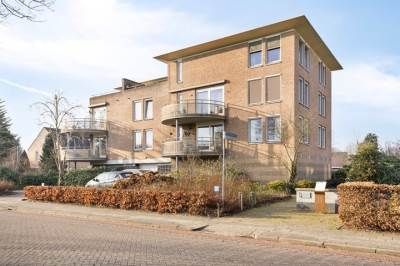 Woning van Emstplein 19 Appelscha