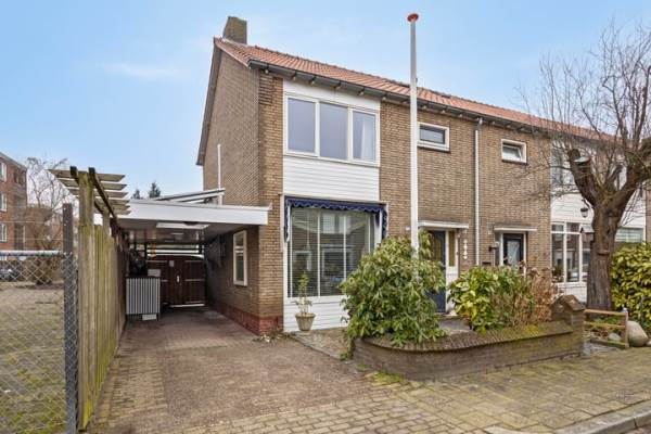 Woning Aert de Gelderstraat 18 Enschede