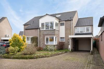 Woning Burgemeester van Hulstlaan 7 Heesch