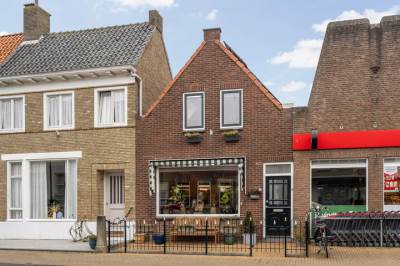 Woning Markt 32 Sint-Maartensdijk