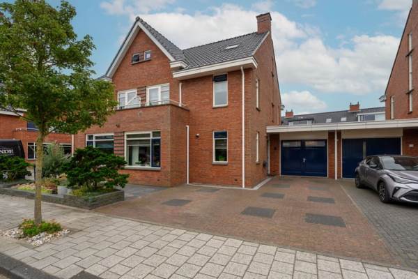 Woning Bloementuin 14 Naaldwijk