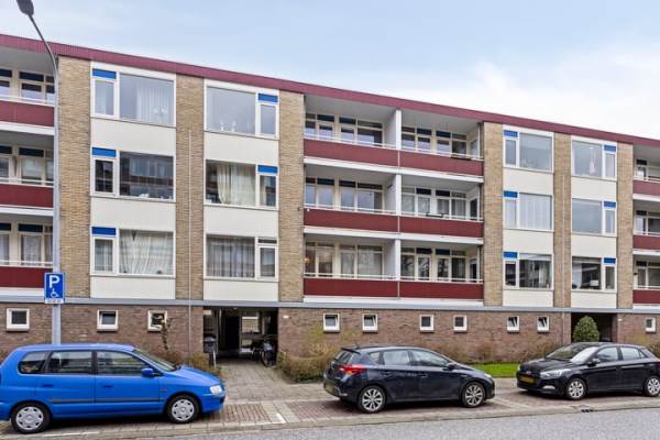 Woning Plutolaan 76 Groningen