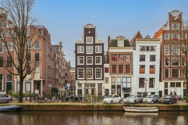 Woning Romeinsarmsteeg 2C Amsterdam