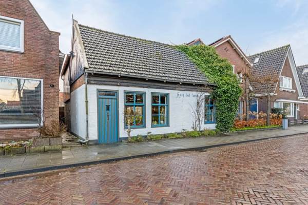 Woning Burgemeester Versteeghsingel 22 Edam