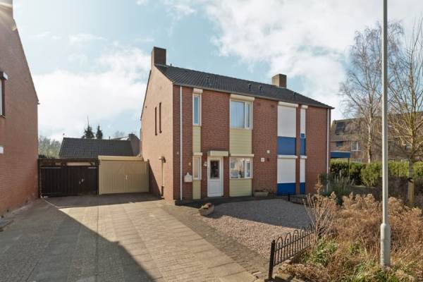 Woning Eekhoornstraat 4 Bergen (LI)