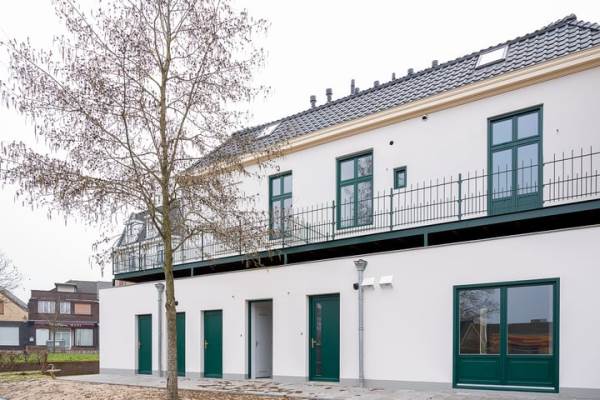 Woning Rijnstraat 20B Tolkamer