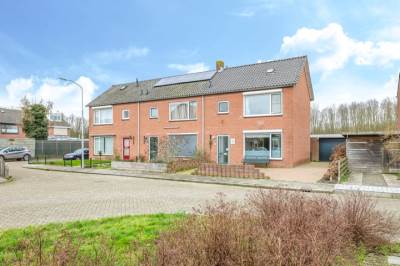Woning Dr. A.R. Holstraat 38 Zetten