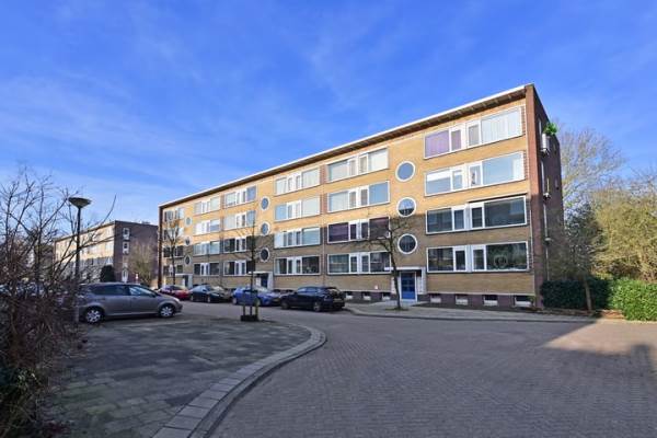 Woning Henriëtte Roland Holsthof 73 Weesp
