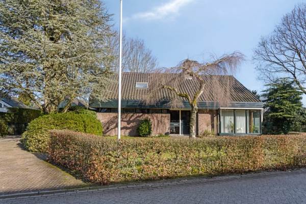 Woning Dorpsstraat 307 Enschede