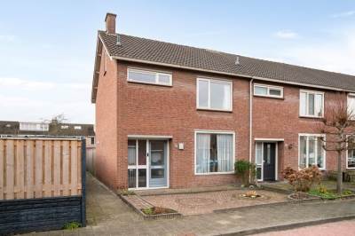 Woning Plataanstraat 16 Steenbergen (NB)