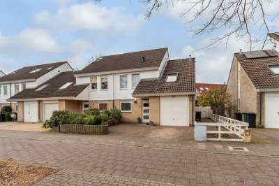 Woning Cort van der Lindenlaan 9 Naarden