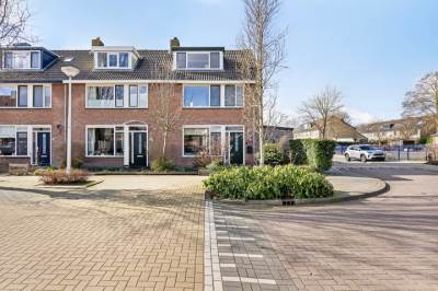 Woning van Wassenaarstraat 32 Woubrugge