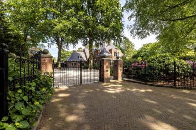 Woning Flevolaan 3 Huizen