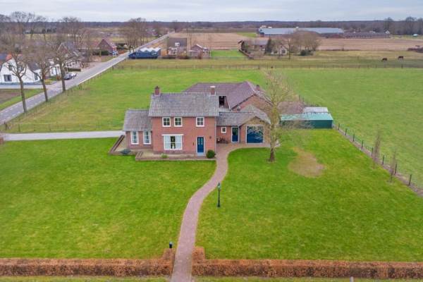 Woning Schansweg 1 Neerkant