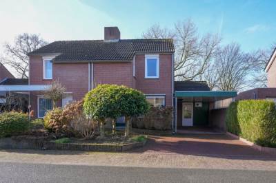 Woning In de Molt 15 Margraten