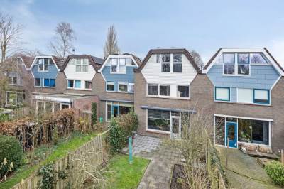Woning Esdoornhof 44 Kampen