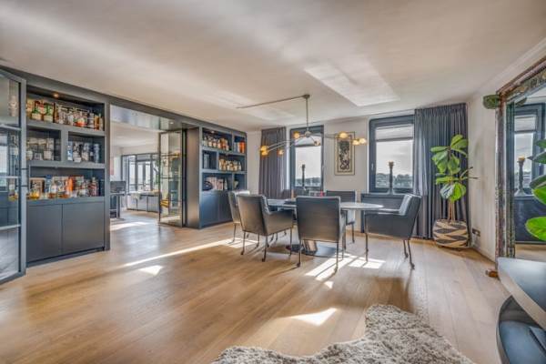Woning Eikenlaan 81 Voorschoten
