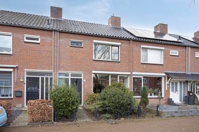 Woning Jhr. Ruys de Beerenbrouckstraat 11 Brummen