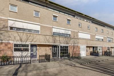 Woning Lucretia van Merkenstraat 39 Spijkenisse