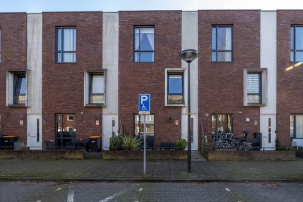 Woning Los Angelesstraat 60 Den Haag