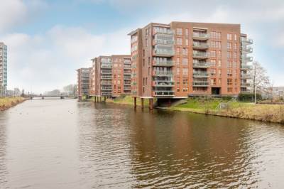 Woning Waterlinze 76 Hellevoetsluis