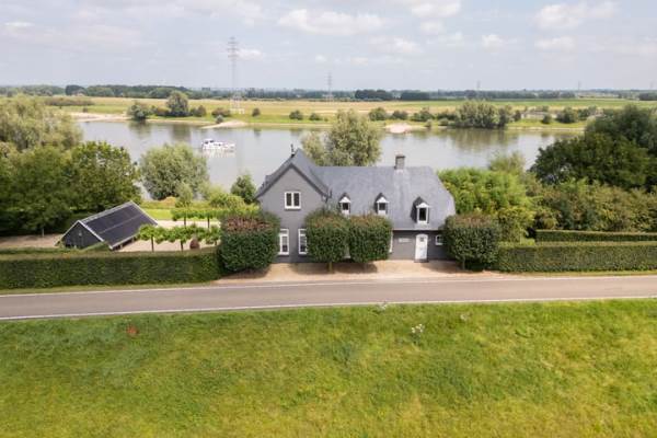 Woning Rijndijk 4 Doornenburg